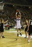 Marcin_Gortat_-_Krakow_Arena_m.jpg